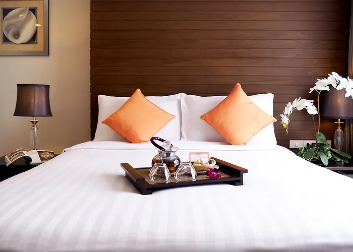 Furamaxclusive Sathorn,