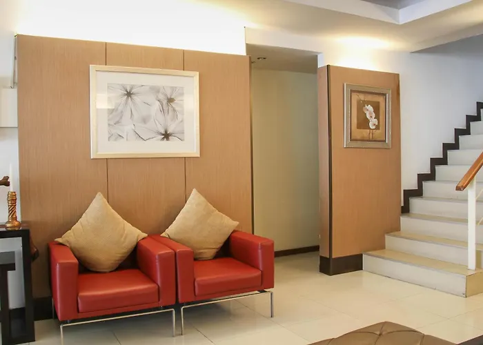 Furamaxclusive Sathorn,