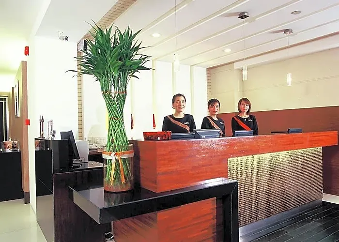 Hotel Furamaxclusive Sathorn, 4*