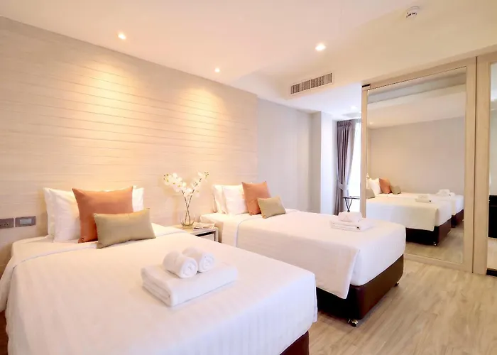 Furamaxclusive Sathorn,