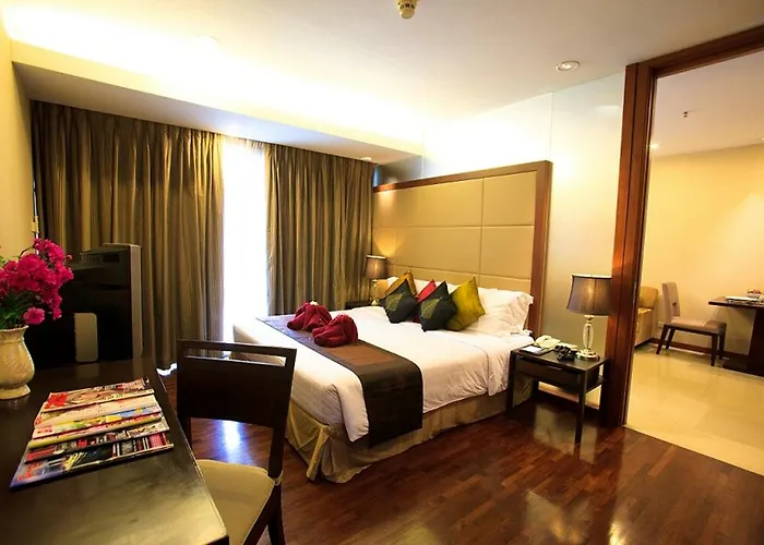 Furamaxclusive Sathorn, Hotel