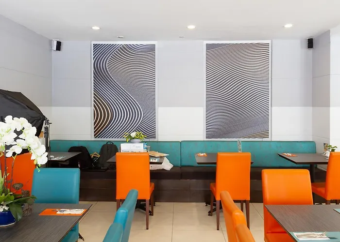 Furamaxclusive Sathorn, Hotel 4*